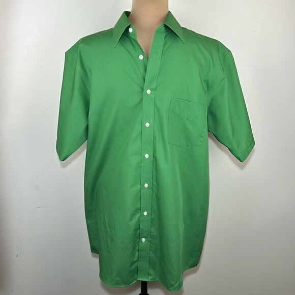 Stanford short sleeve button down dress shirt size 15 1/2. Classic fit - Picture 1 of 6